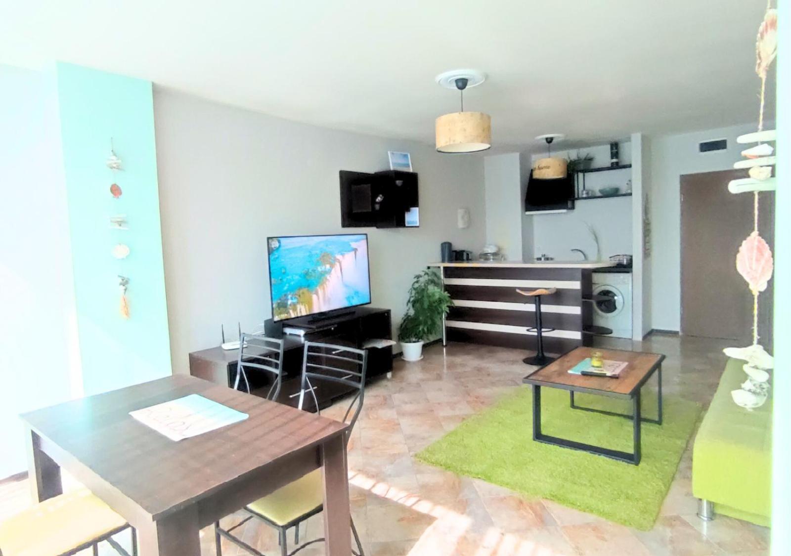 Апартамент Flame Sunny Beach Room photo